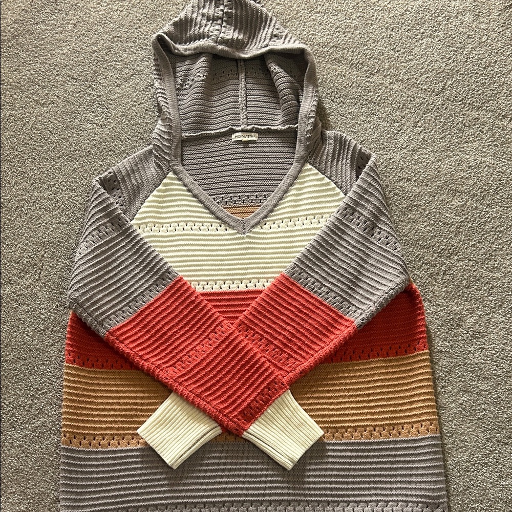 Main Strip V-Neck Striped Sweater - Red, Cream, Brown